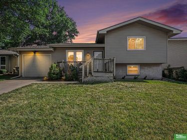 13523 Redwood Street, Omaha, NE 68138