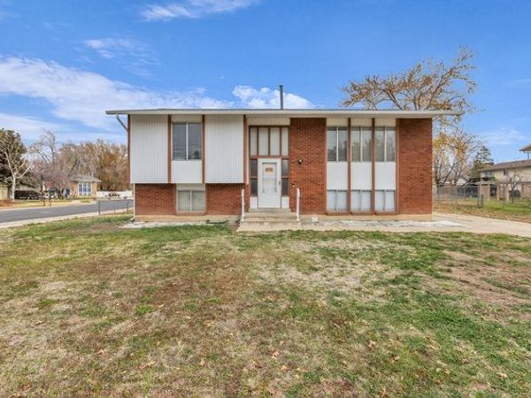 1118 N 575 W, Clinton, UT 84015