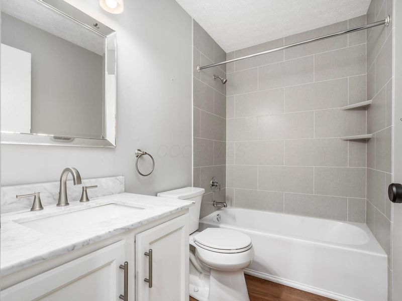 1836 Royal Oak Drive, Lewis Center, OH 43035 Photo 25