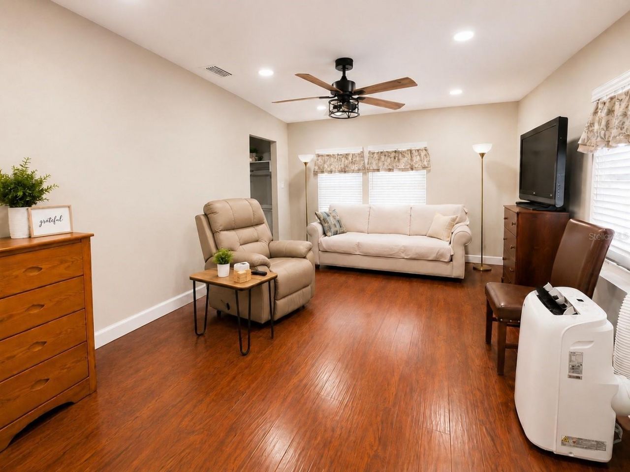 1004 Dartmouth Drive, Bradenton, FL 34207 Photo