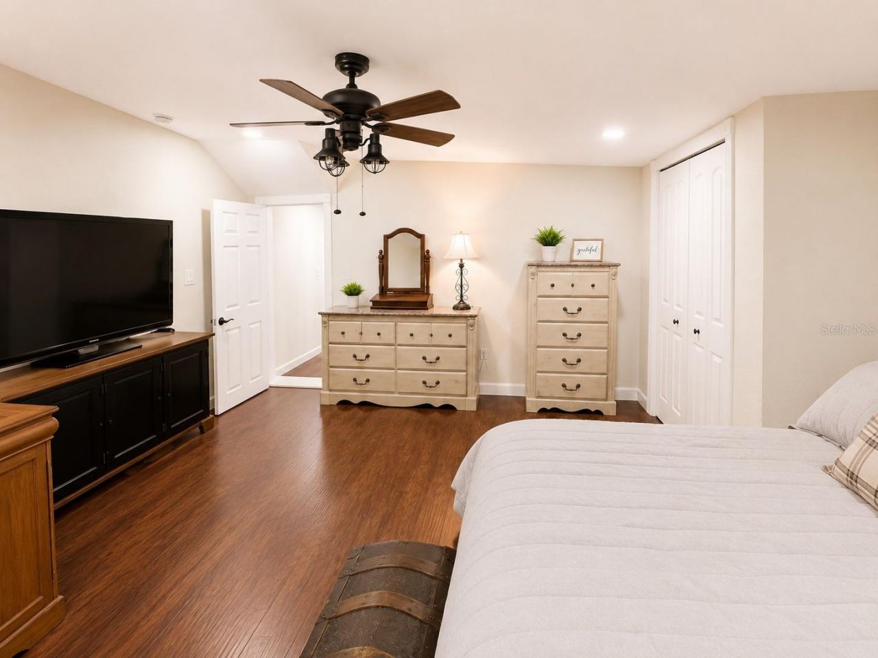 1004 Dartmouth Drive, Bradenton, FL 34207 Photo