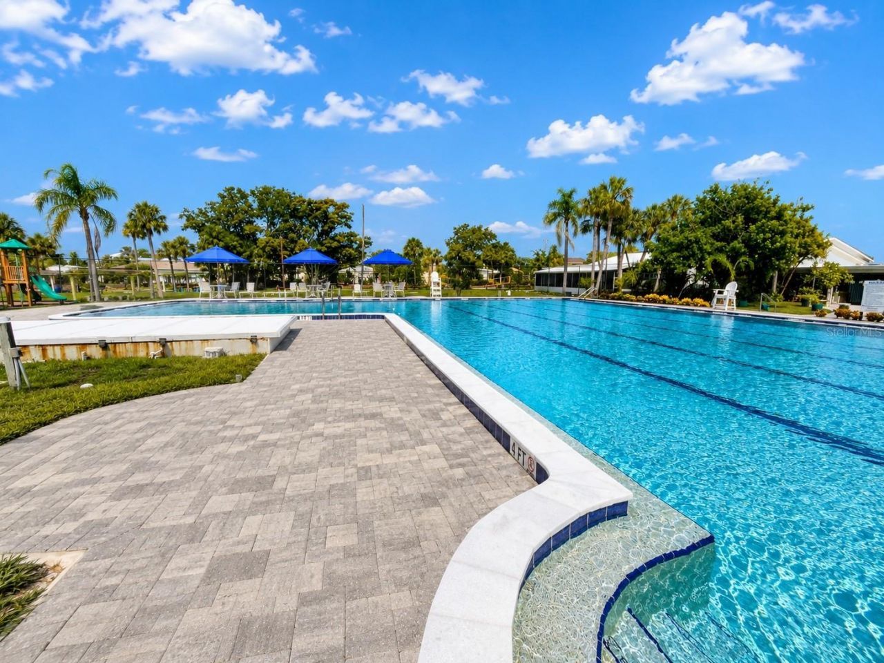 1004 Dartmouth Drive, Bradenton, FL 34207 Photo