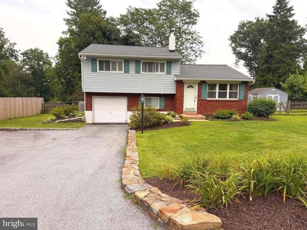 604 BROOKHILL ROAD , WEST CHESTER, PA 19380