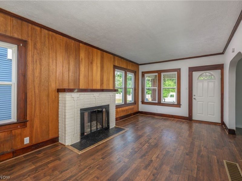 320 Oak Street, Uhrichsville, OH 44683 Photo 10