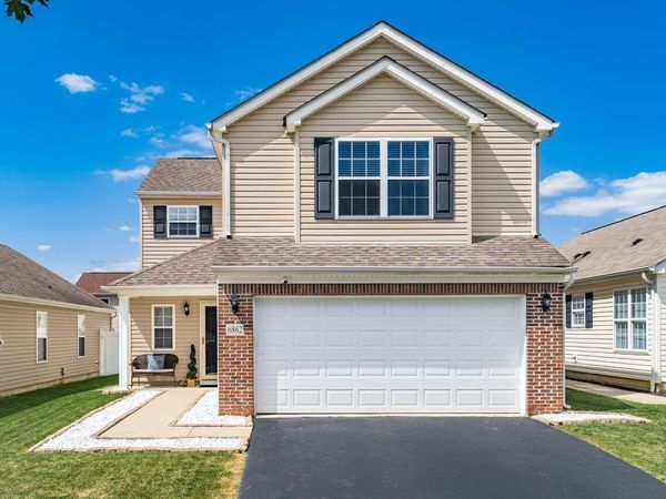 6862 Riding Trail Drive , Canal Winchester, OH 43110