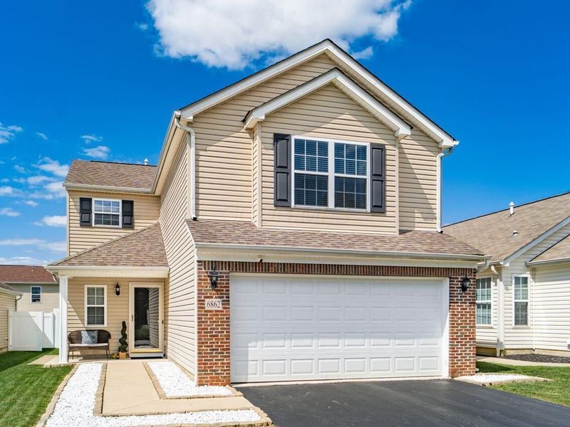 6862 Riding Trail Drive , Canal Winchester, OH 43110 Photo 2