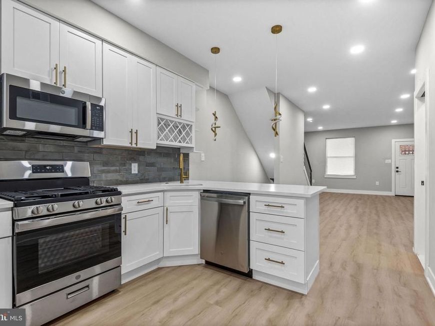 2637 N 28th Street, Philadelphia, PA 19132 Main Photo