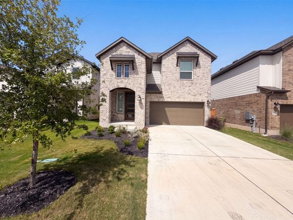 125 High Valley DR, Liberty Hill, TX 78642