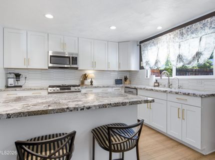 975 Joshua Drive, Reno, NV 89509 Photo