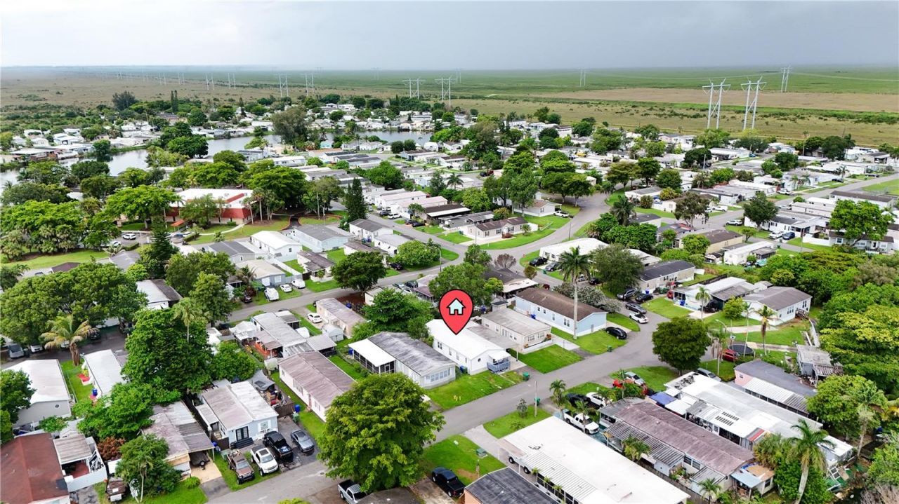 21720 NW 8th Court, Pembroke Pines, FL 33029 Photo
