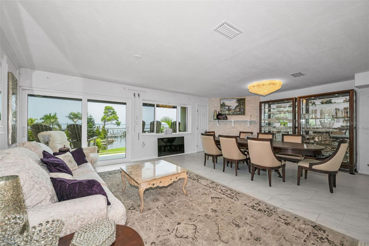 433 S Paula Drive , Unit 32, Dunedin, FL 34698 Photo