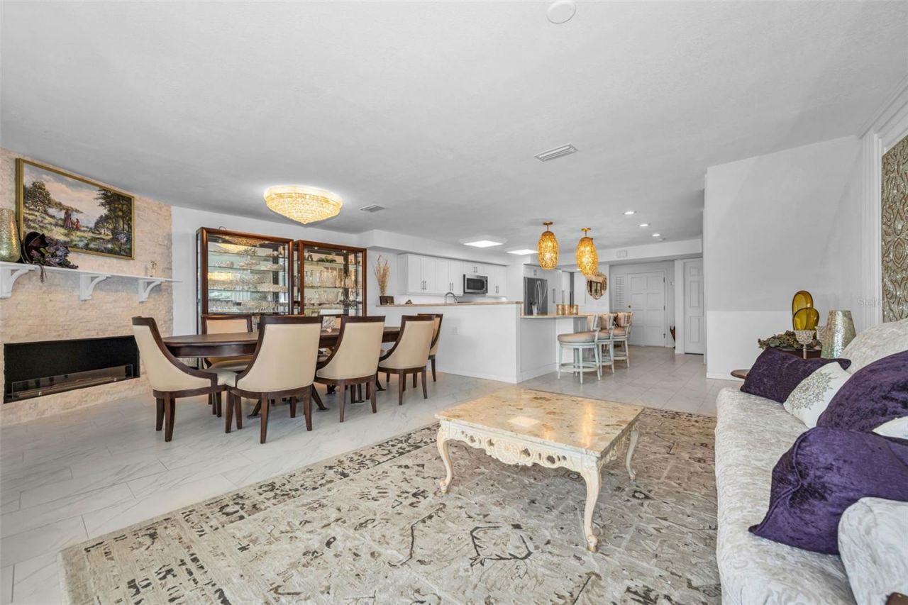 433 S Paula Drive , Unit 32, Dunedin, FL 34698 Photo