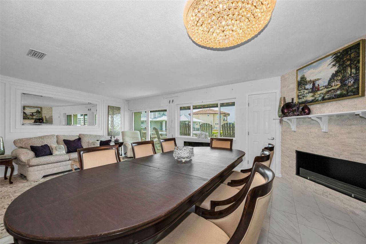 433 S Paula Drive , Unit 32, Dunedin, FL 34698 Photo