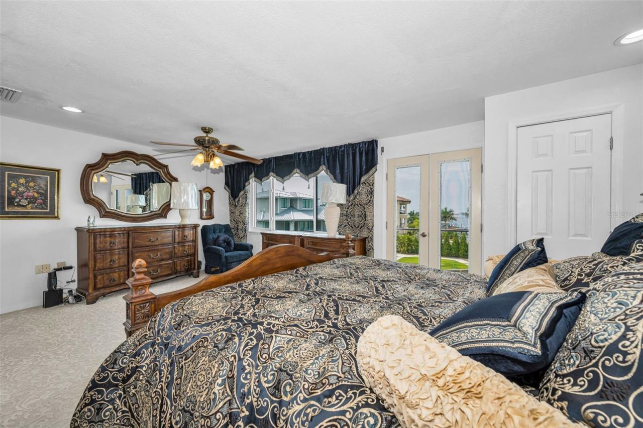 433 S Paula Drive , Unit 32, Dunedin, FL 34698 Photo