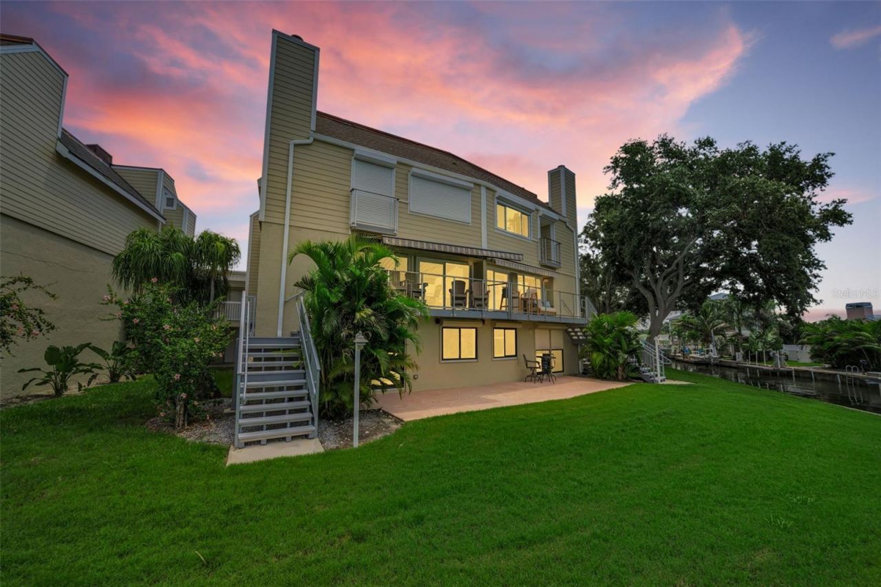 433 S Paula Drive , Unit 32, Dunedin, FL 34698 Photo
