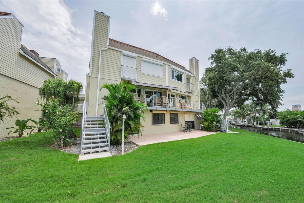 433 S Paula Drive , Unit 32, Dunedin, FL 34698 Photo
