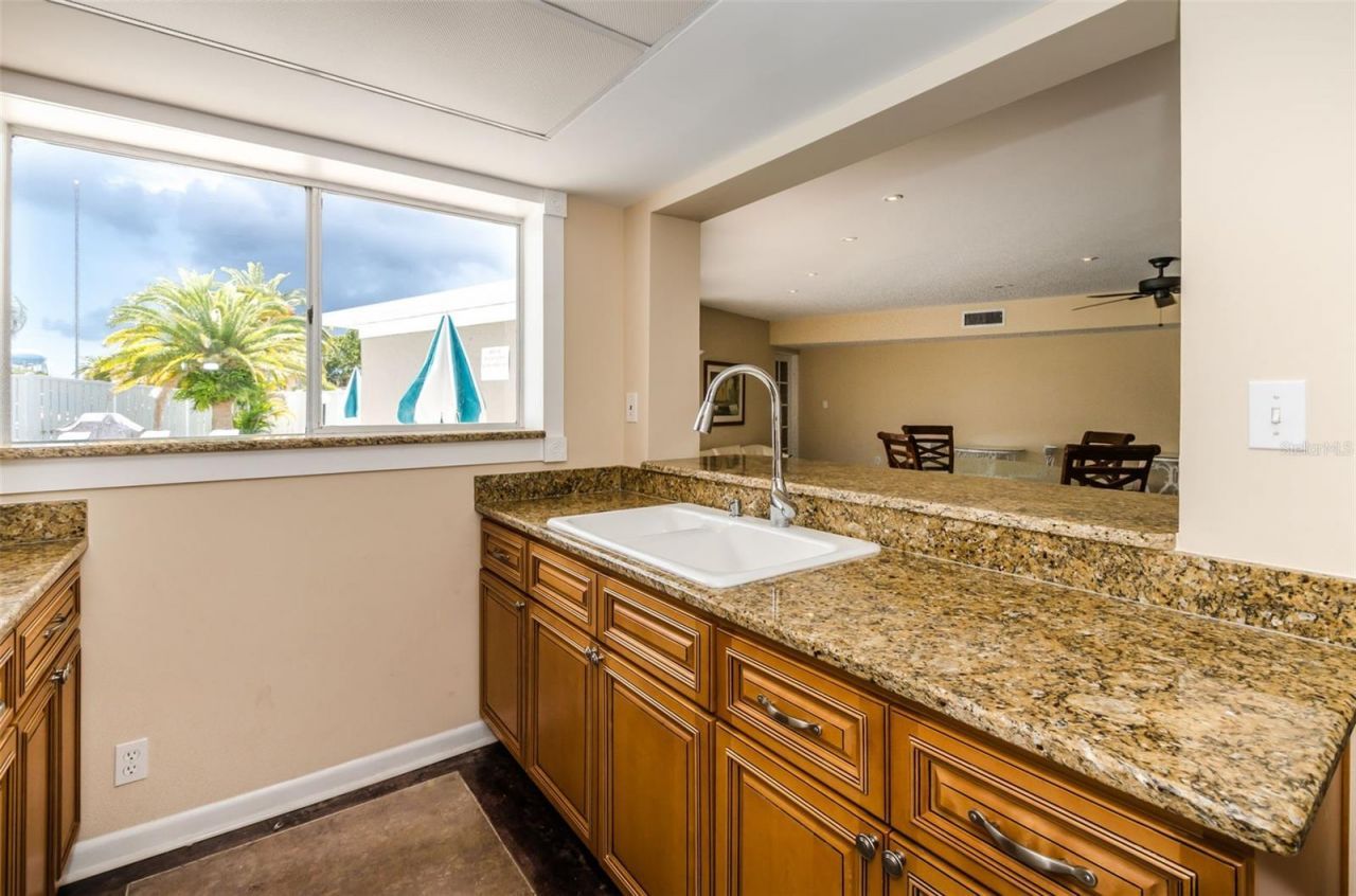 433 S Paula Drive , Unit 32, Dunedin, FL 34698 Photo