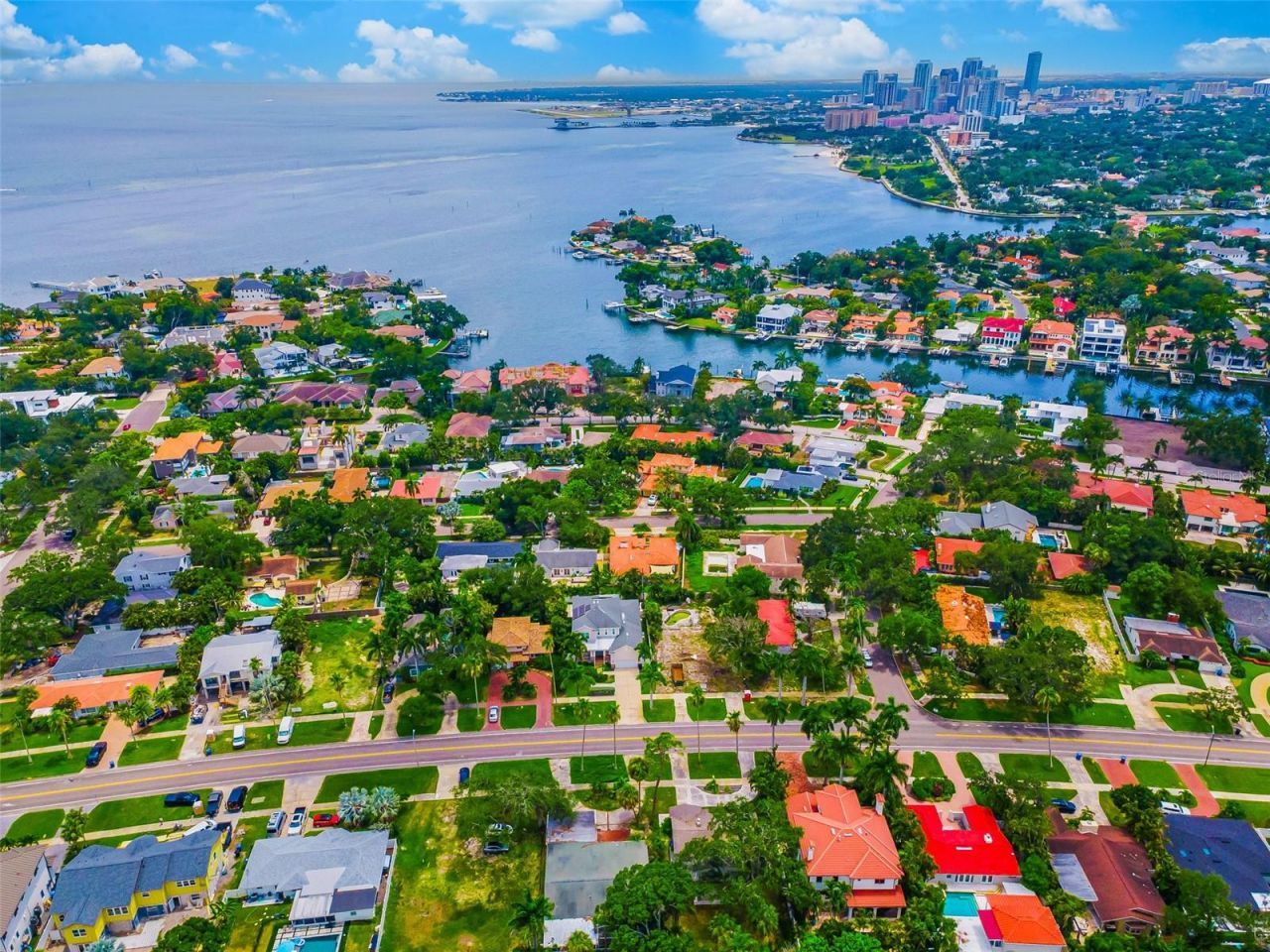 910 Snell Isle Boulevard Ne, Saint Petersburg, FL 33704 Photo