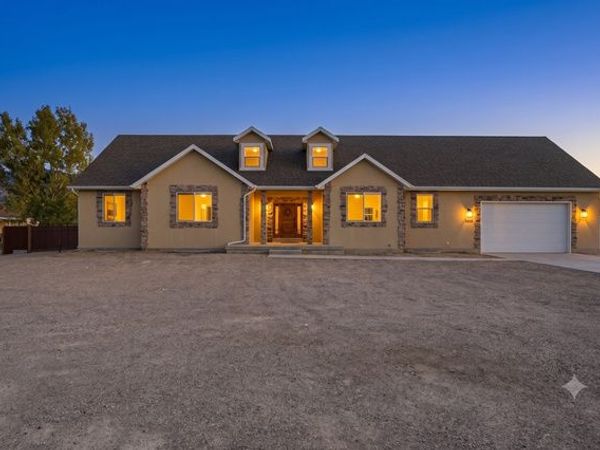 1232 E CANYON RD N, Lake Point, UT 84074