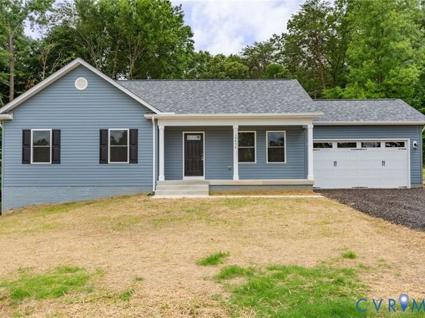 226 Sea Cliff Drive , Ruther Glen, VA 22546