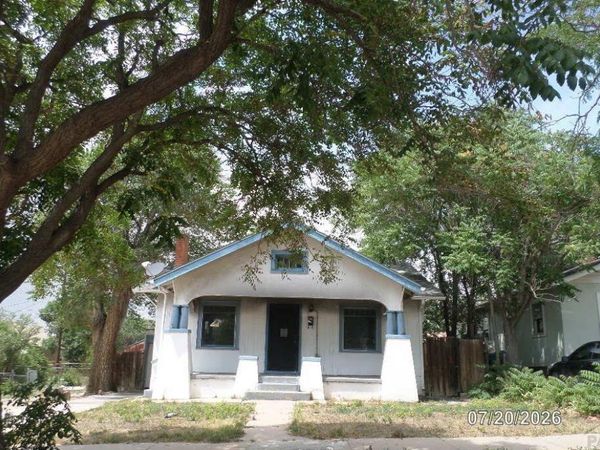 807 E 12th St, Pueblo, CO 81001