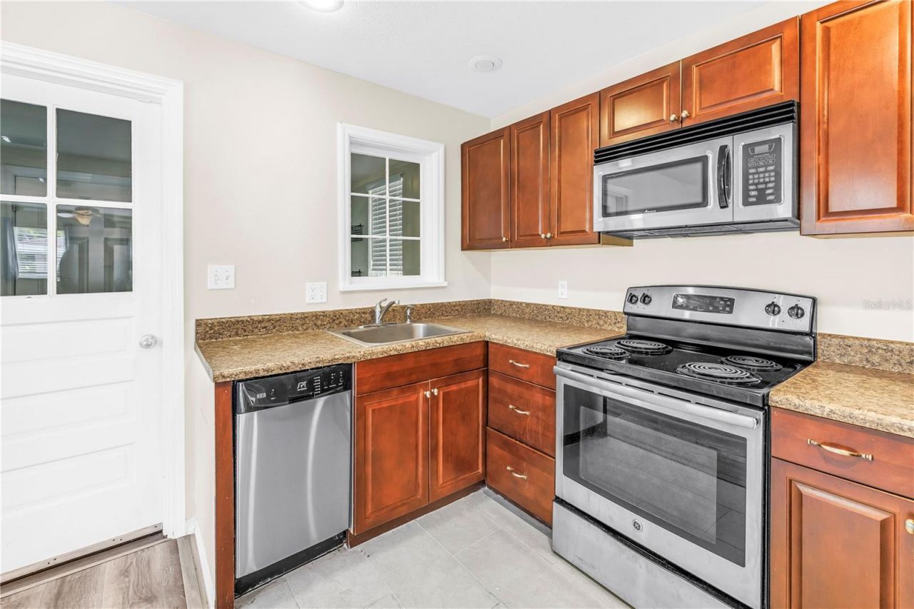 109 20th Avenue S, Saint Petersburg, FL 33705 Photo