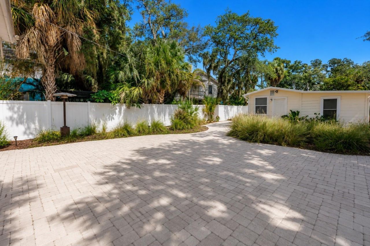 109 20th Avenue S, Saint Petersburg, FL 33705 Photo