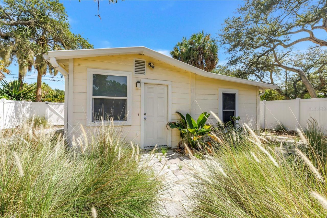 109 20th Avenue S, Saint Petersburg, FL 33705 Photo