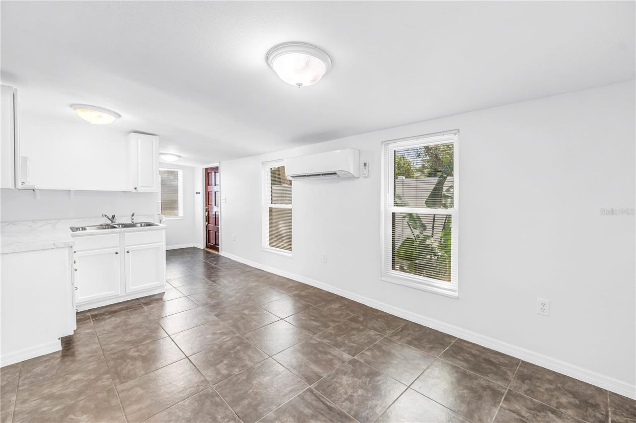 109 20th Avenue S, Saint Petersburg, FL 33705 Photo