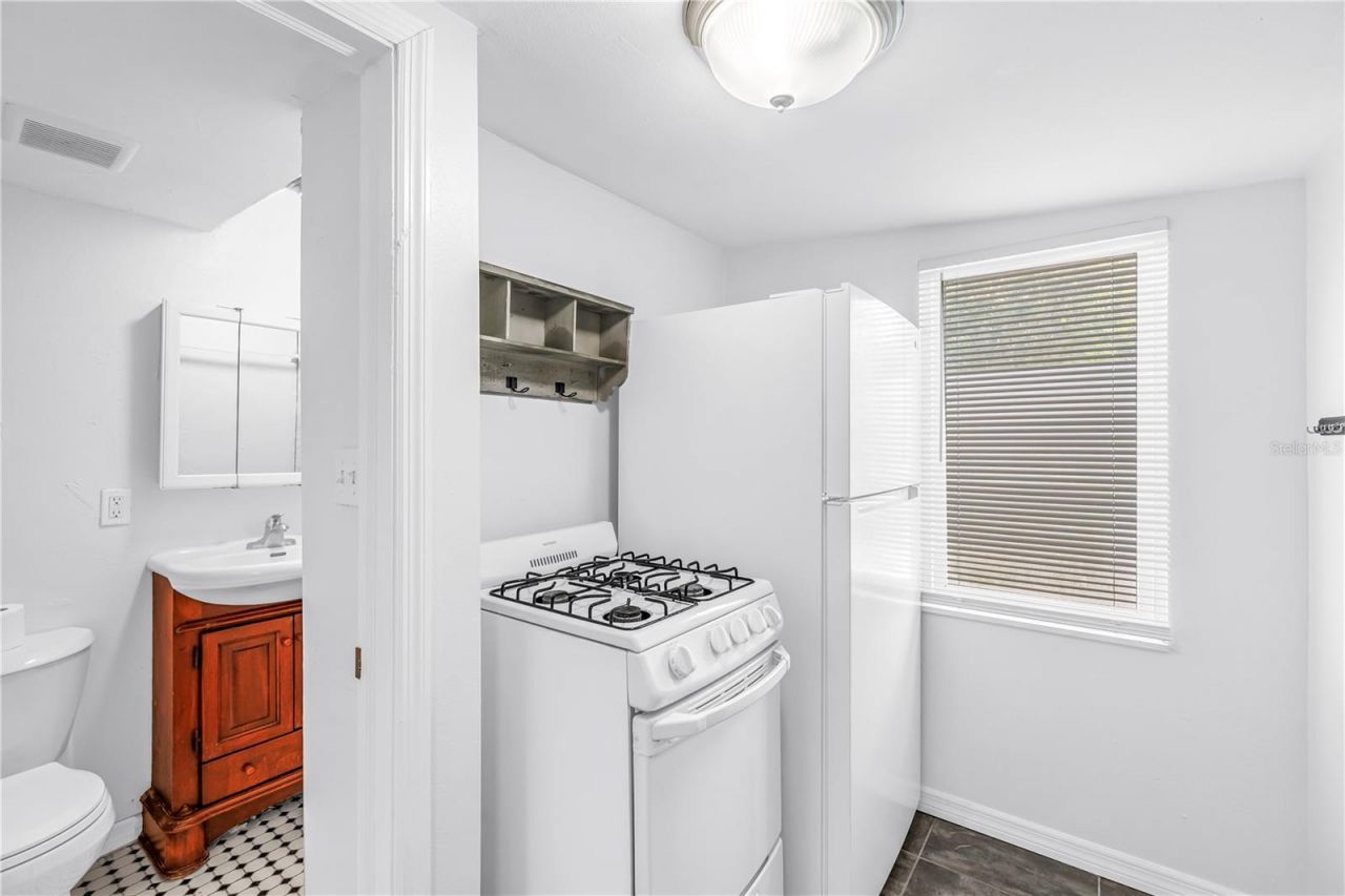 109 20th Avenue S, Saint Petersburg, FL 33705 Photo
