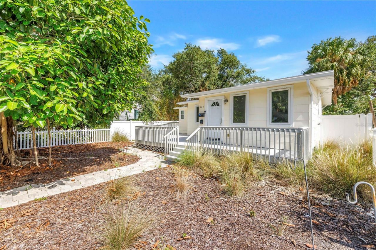 109 20th Avenue S, Saint Petersburg, FL 33705 Photo