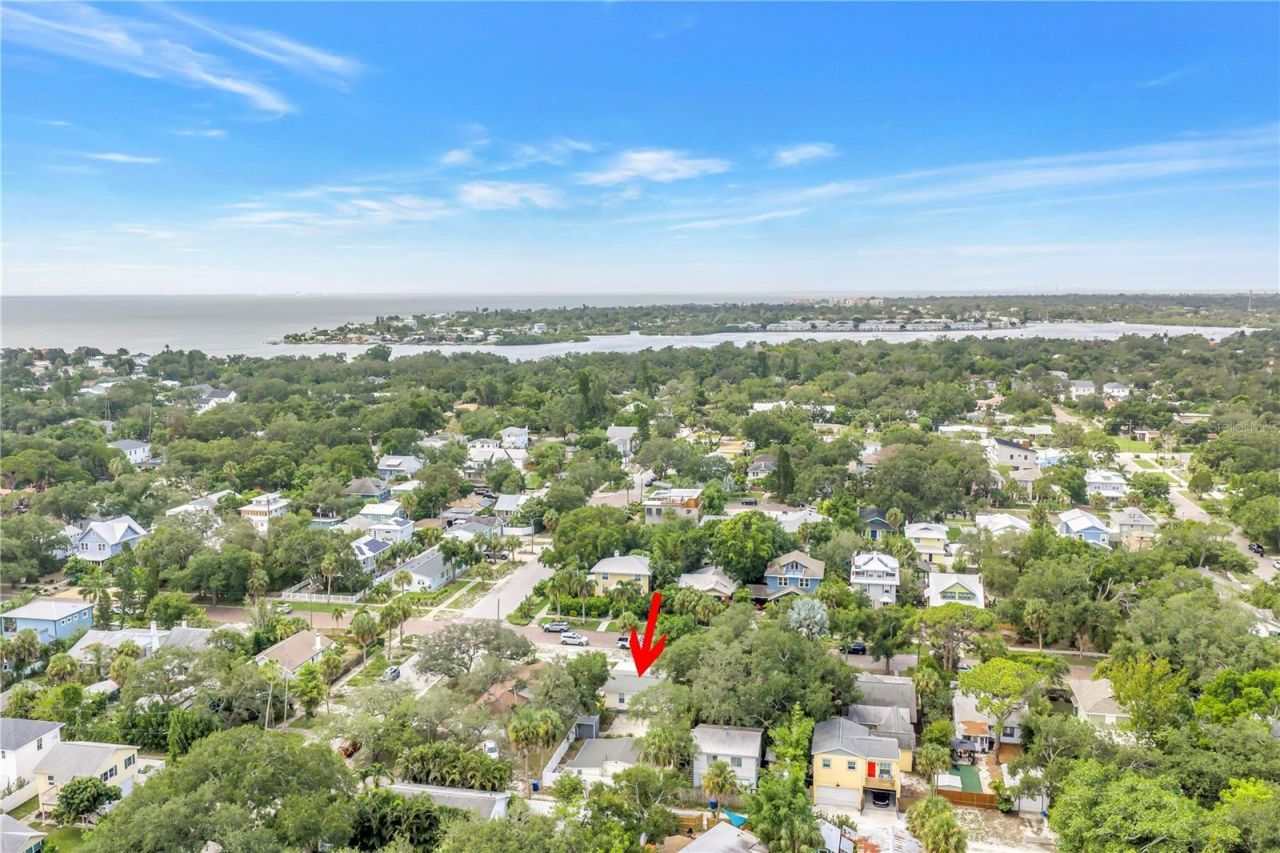 109 20th Avenue S, Saint Petersburg, FL 33705 Photo