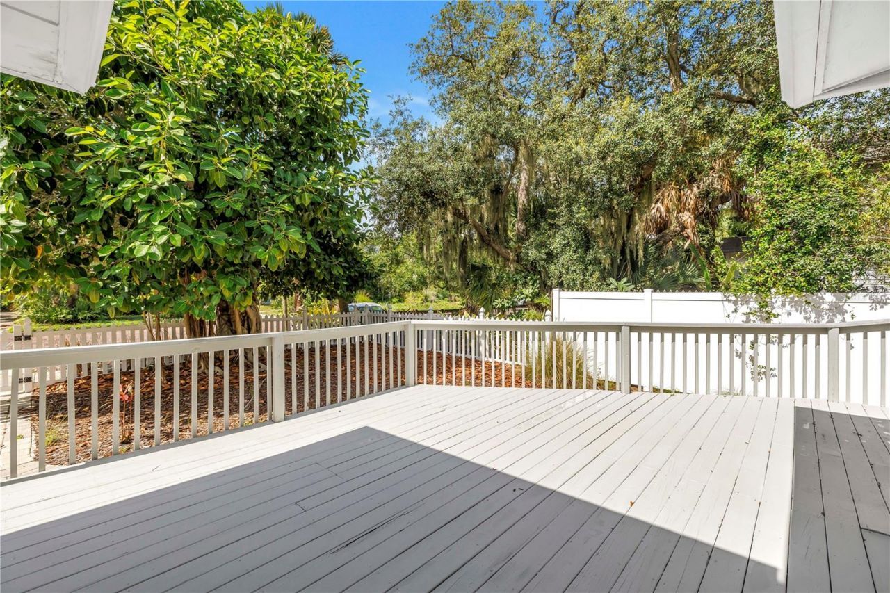 109 20th Avenue S, Saint Petersburg, FL 33705 Photo