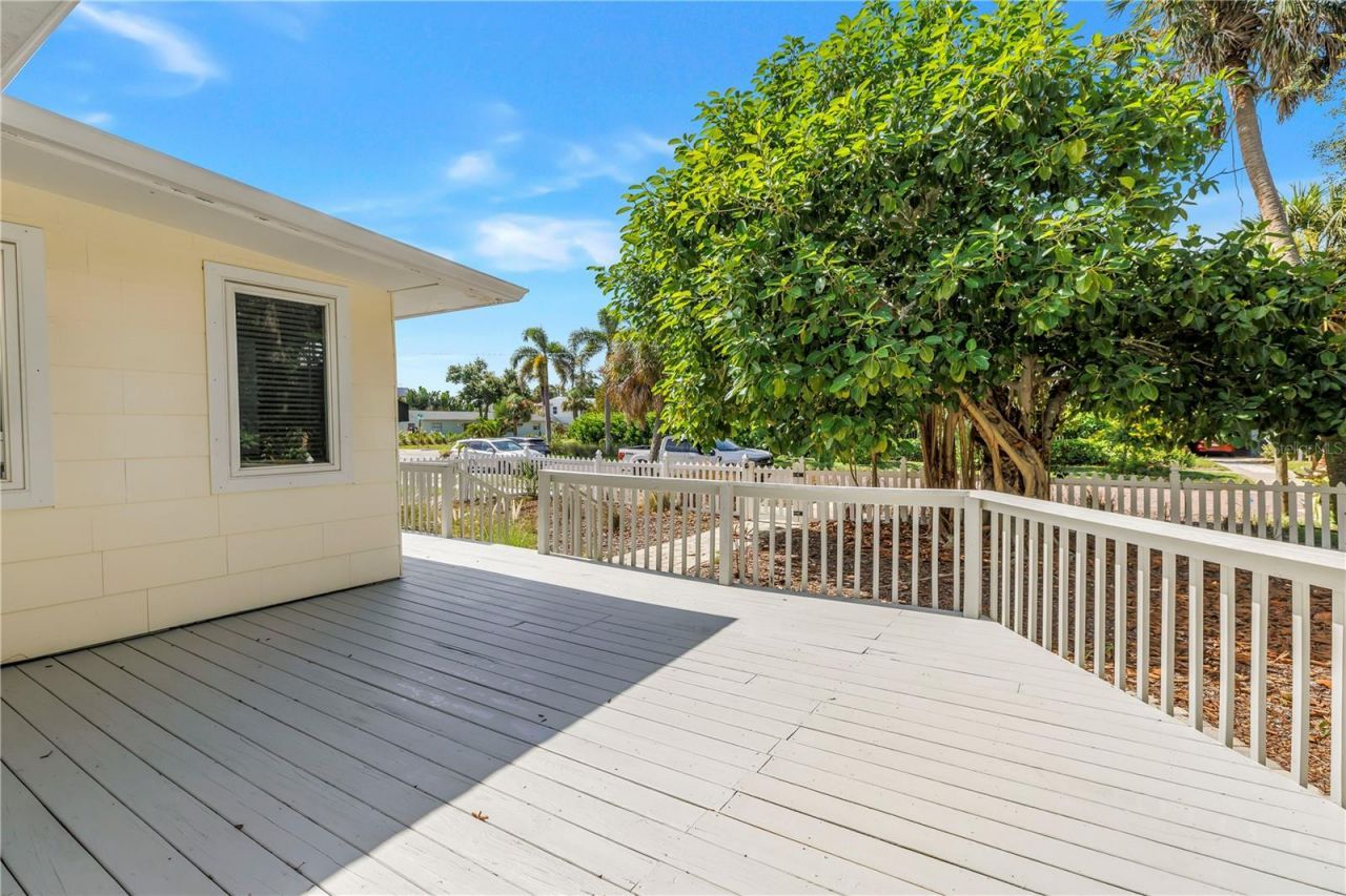 109 20th Avenue S, Saint Petersburg, FL 33705 Photo