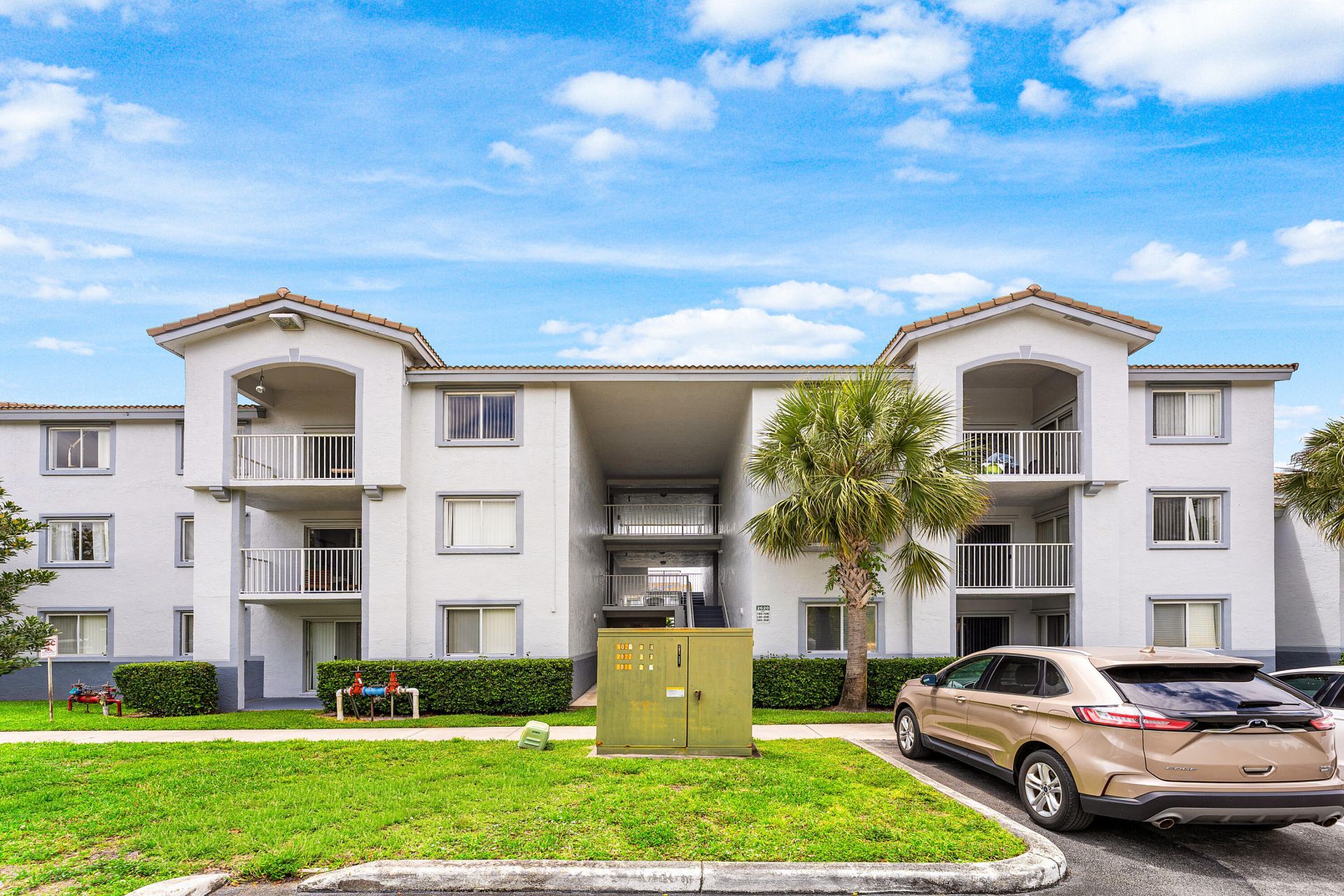 2620 S University Drive, Unit 308, Davie, FL 33328 Photo