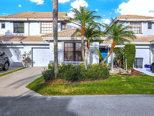 9871 Watermill Circle, Unit D, Boynton Beach, FL 33437