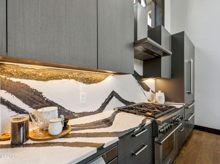 46 Beach Club Drive, Unit 908, Stateline, NV 89449 Photo