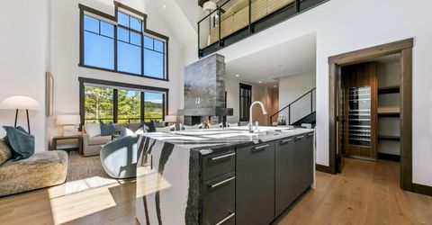 46 Beach Club Drive, Unit 908, Stateline, NV 89449 Photo