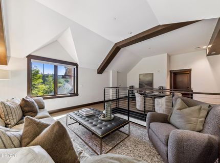 46 Beach Club Drive, Unit 908, Stateline, NV 89449 Photo