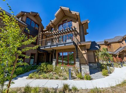 46 Beach Club Drive, Unit 908, Stateline, NV 89449 Photo