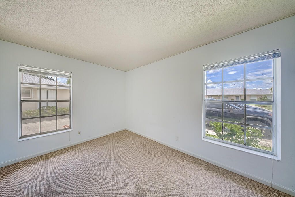 546 Covered Bridge Boulevard, Unit A, Lake Worth, FL 33467 Photo