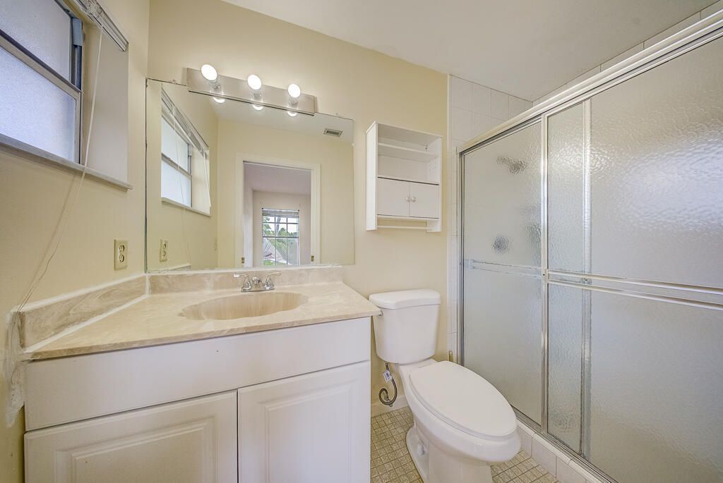 546 Covered Bridge Boulevard, Unit A, Lake Worth, FL 33467 Photo