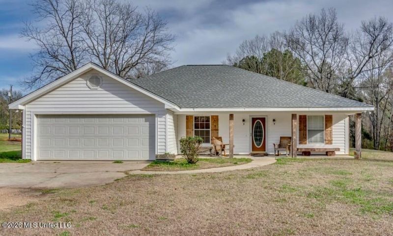 110 Scr 129, Mendenhall, MS 39114 Main Photo