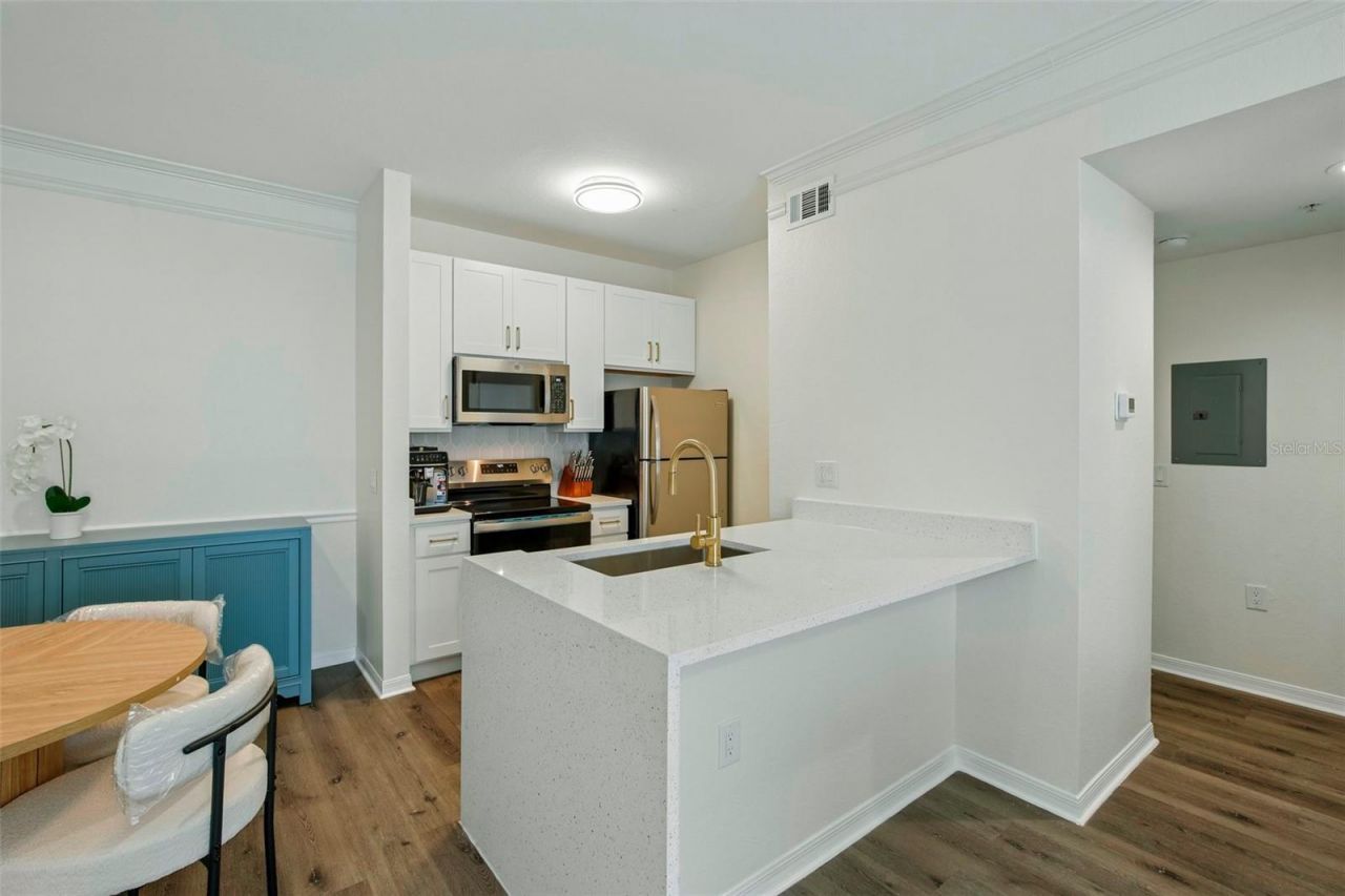 5174 Northridge Road, Unit 104, Sarasota, FL 34238 Photo