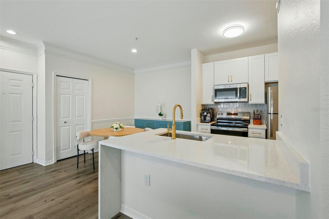 5174 Northridge Road, Unit 104, Sarasota, FL 34238 Photo