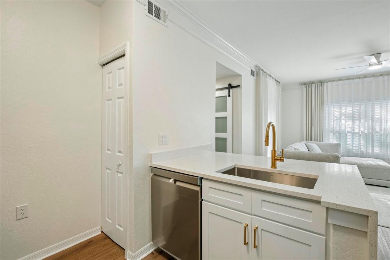 5174 Northridge Road, Unit 104, Sarasota, FL 34238 Photo