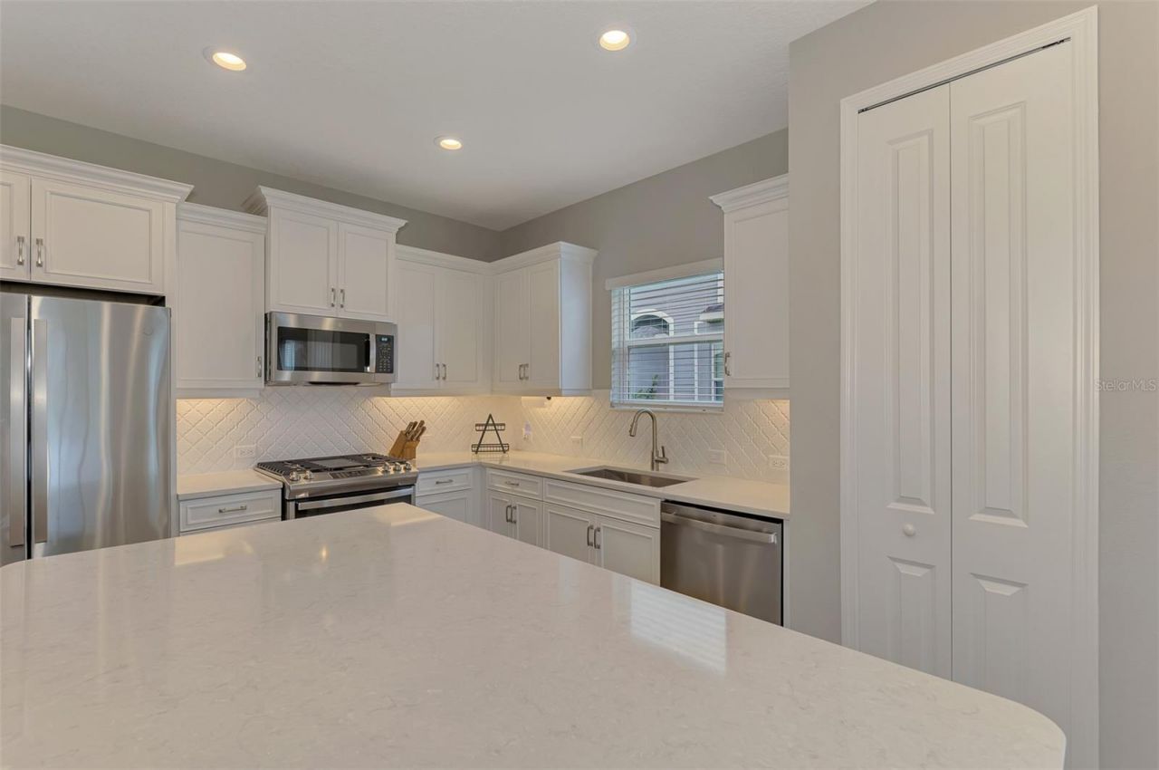 4842 Willow Bend Avenue, Parrish, FL 34219 Photo