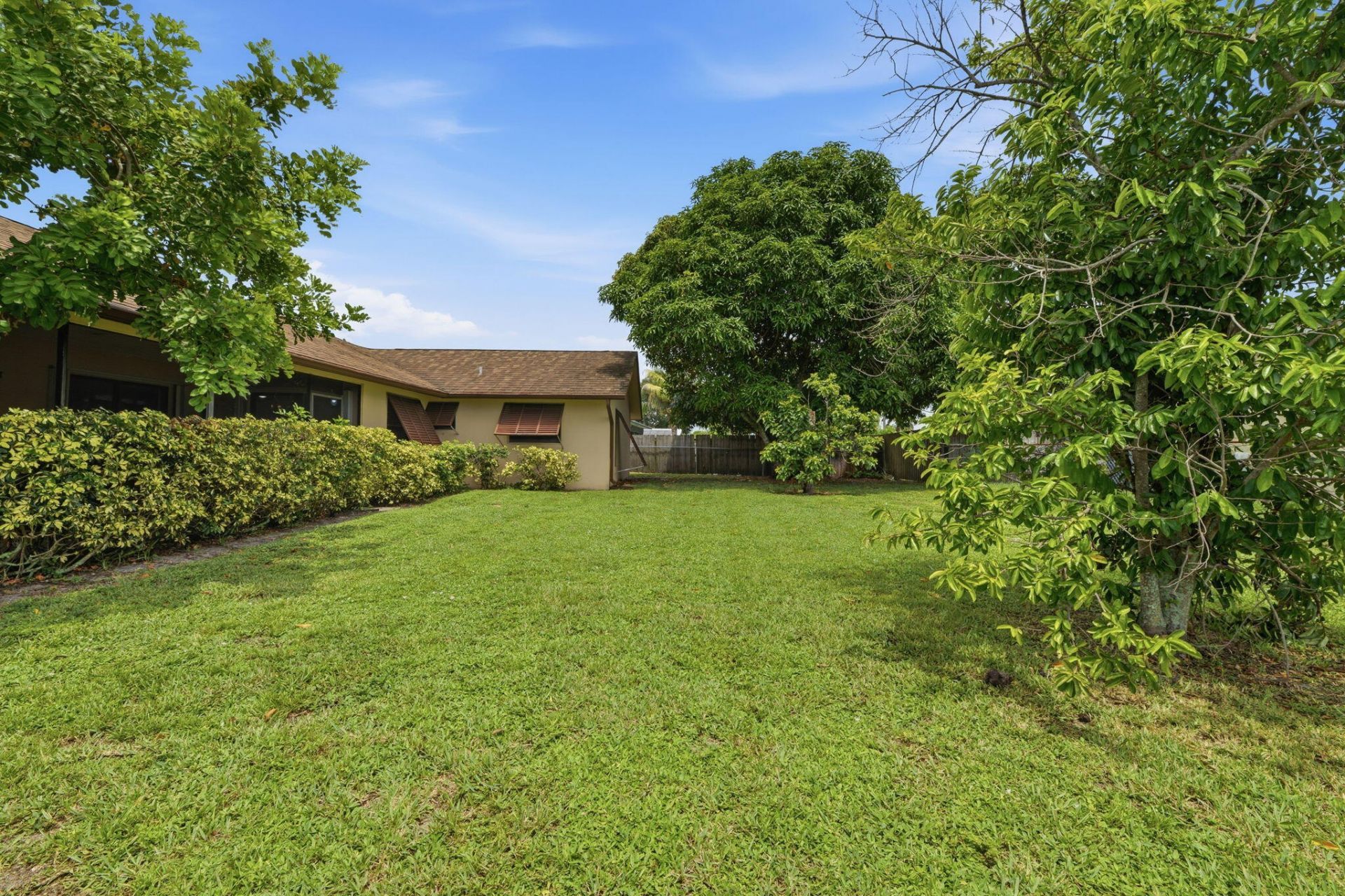 240 Bobwhite Road, Royal Palm Beach, FL 33411 Photo
