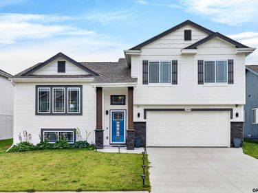 11055 Sunrise Street, Omaha, NE 68142
