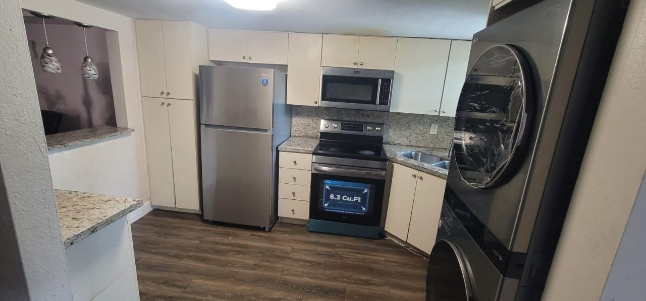 3760 NW 115th Way, Unit 8-2, Coral Springs, FL 33065 Photo